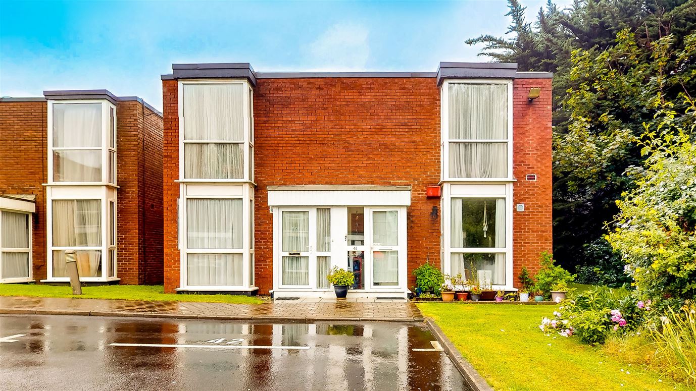 41 Cherbury Court, Booterstown Avenue, Blackrock,   County Dublin