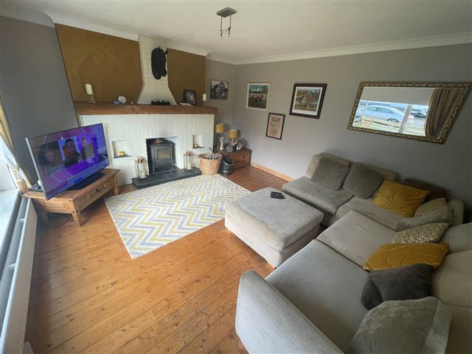 Glendara, Kill, Co. Kildare (Room B, Single Room To Rent)