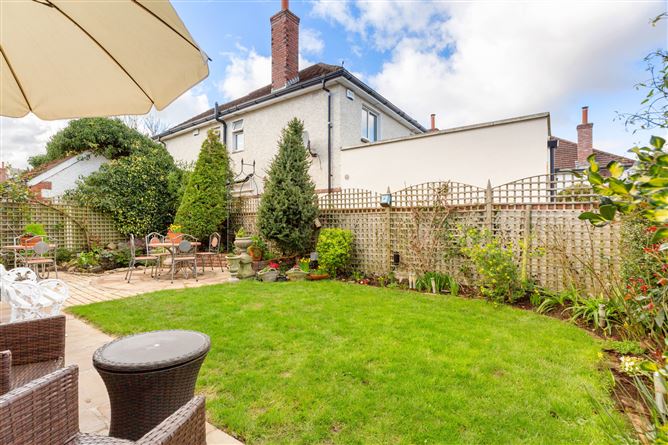 81 Hampton Park, St. Helen's Wood, Booterstown, Co. Dublin