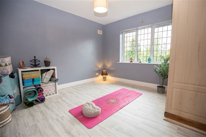6 The Lawns, Temple Manor, Celbridge, Kildare