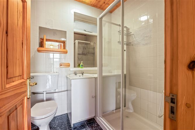 94 Church Road, Killybegs, Co. Donegal