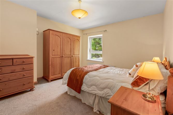 94 Church Road, Killybegs, Co. Donegal