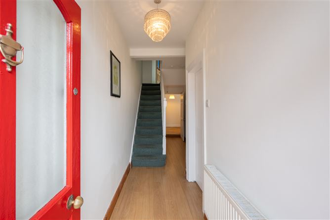 1 Strawberry Cottages, Lee Road, Cork