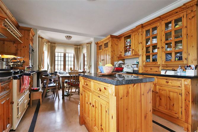 Woodview, Headford Road, Kells, Meath