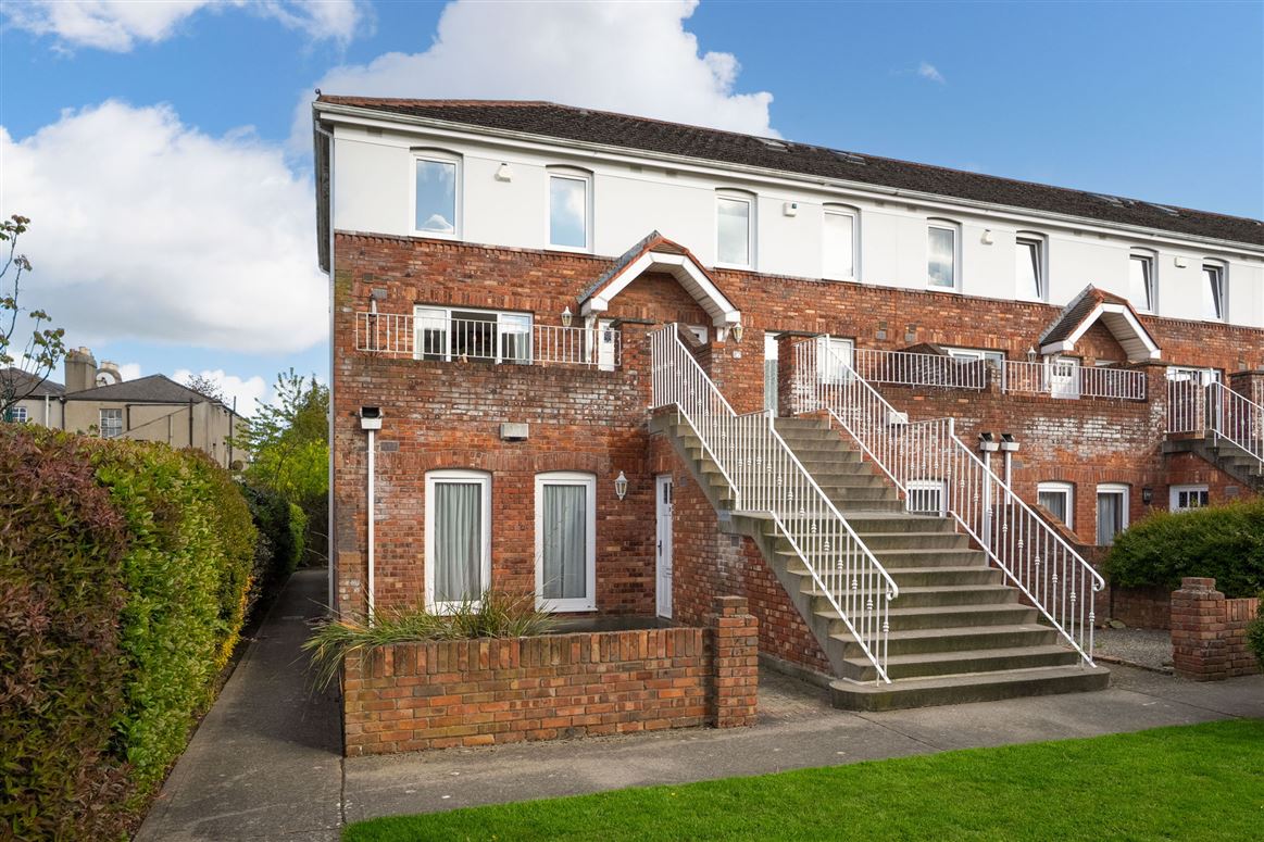 25 Abbeyfield, Milltown,   Dublin 6
