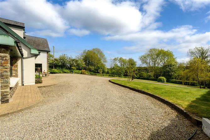 Photo 37 of 47 — Cor View House, Skevanish, Innishannon, Co. Cork