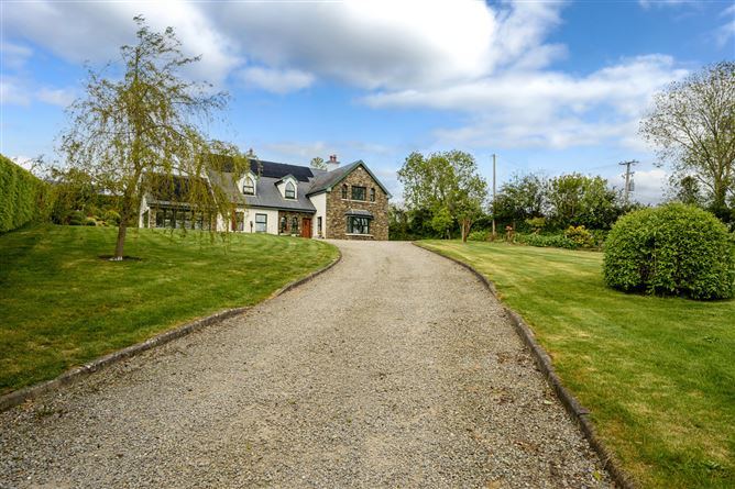 Photo 36 of 47 — Cor View House, Skevanish, Innishannon, Co. Cork