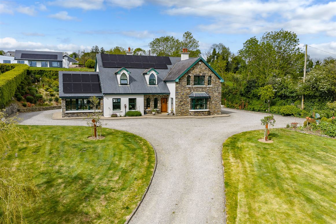 Cor View House, Skevanish, Innishannon, Co. Cork