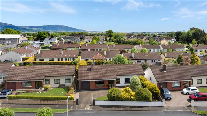 10 Doylesfort Grove, Dundalk, Co. Louth