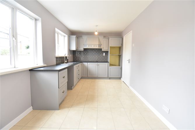 Photo 5 of 21 — 112 Moran Park, Enniscorthy, Wexford