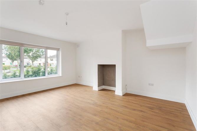 1a Hillcrest Court, Lucan, Dublin