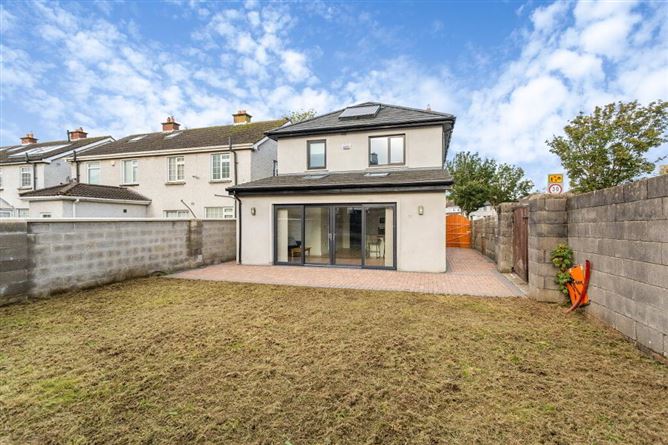 1a Hillcrest Court, Lucan, Dublin