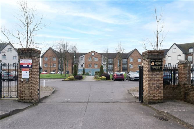 19 The Abbey, Classes Lake, Ovens, Co. Cork