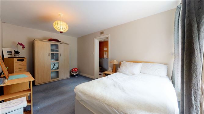Riverwood, Cherrywood Road, Loughlinstown, Dublin 18