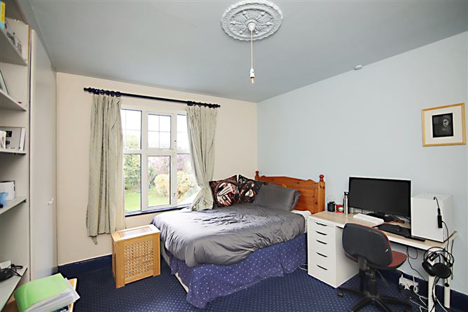 35 Seafield Avenue, Clontarf,   Dublin 3