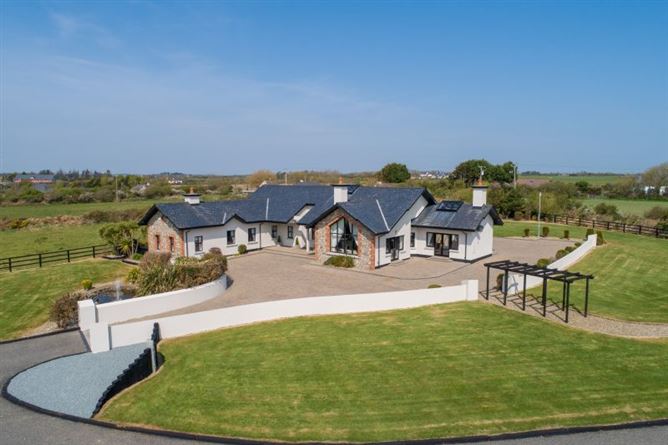 Seafield on c. 7 Acres, Duncormick, Wexford
