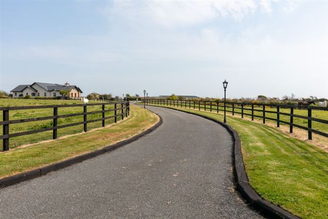 Seafield on c. 7 Acres, Duncormick, Wexford