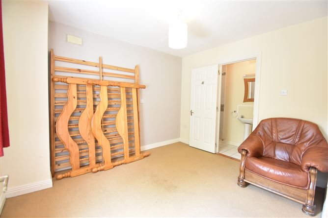 84 Cluain Buí, The Moyne, Enniscorthy, Wexford