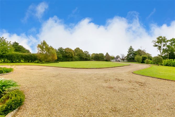 Hortland Hall, Knockanally, Donadea, Co. Kildare