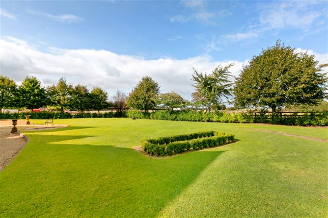 Hortland Hall, Knockanally, Donadea, Co. Kildare