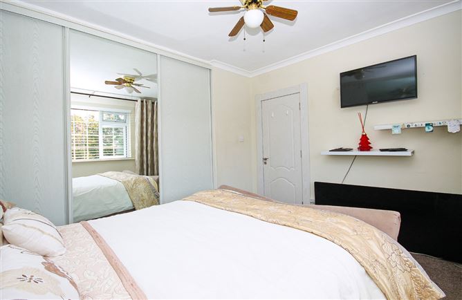 70 Watergate, Oldbawn, Tallaght, Dublin 24