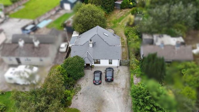 2 Ashbury Avenue, Roscrea, Tipperary