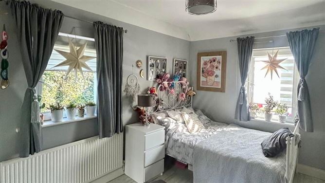 2 Ashbury Avenue, Roscrea, Tipperary