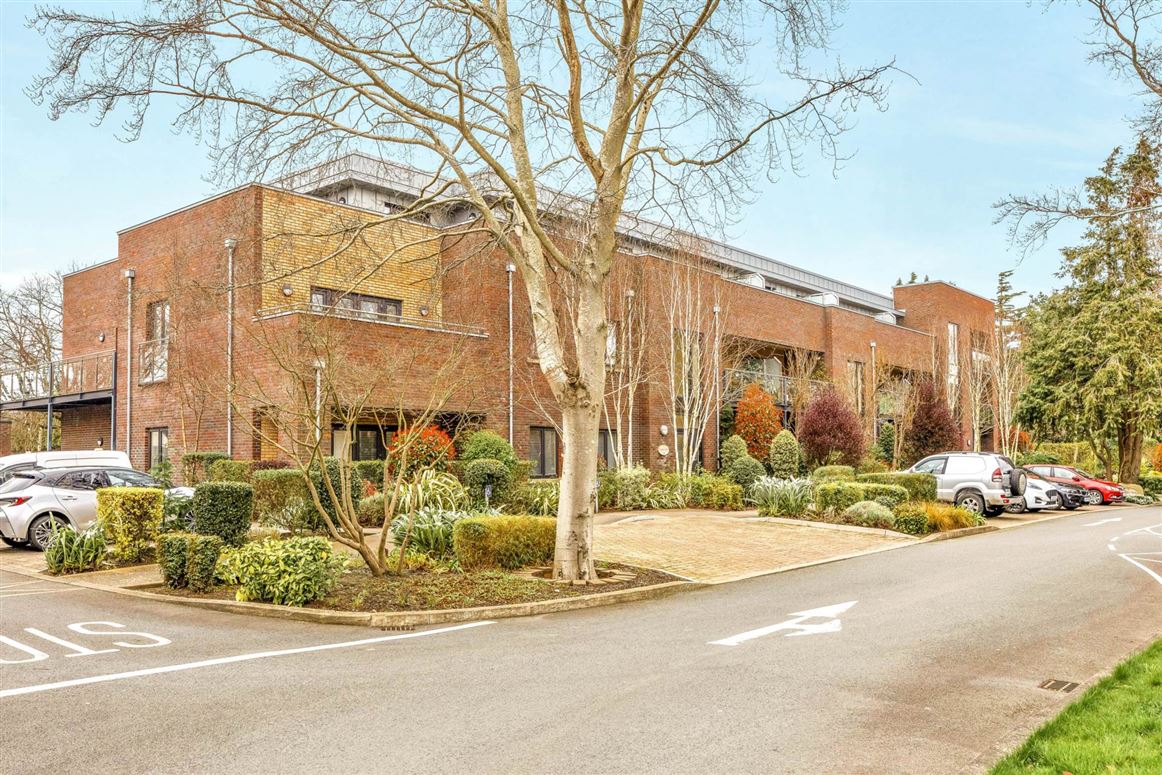 5 Sunday`s Well, Bracken Park Drive, Castleknock, Dublin 15