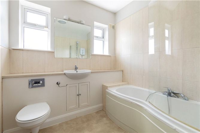 Photo 17 of 22 — 12 Maretimo Villas, Blackrock, Co. Dublin
