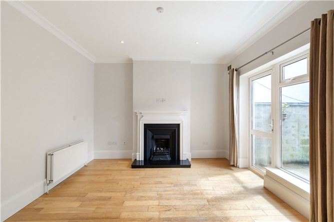 Photo 9 of 22 — 12 Maretimo Villas, Blackrock, Co. Dublin