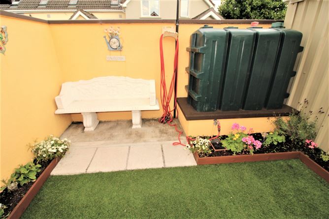 11 Manor Grove, Mountmellick, Co. Laois