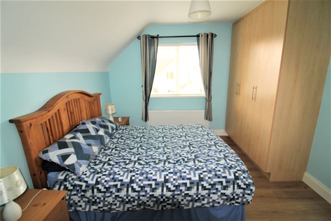 11 Manor Grove, Mountmellick, Co. Laois