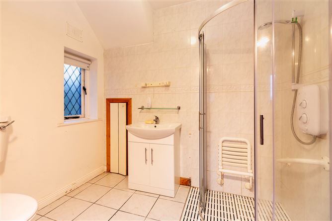 14 Chestnut Grove, Rosslare Strand, Co. Wexford
