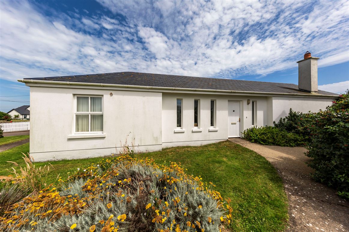 2 Tur Dubhain, Churchtown, Hook Head, Co. Wexford