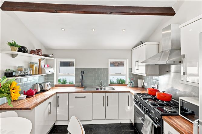 Photo 8 of 22 — 19 St David's Terrace, , Blackhorse Ave, Dublin 7