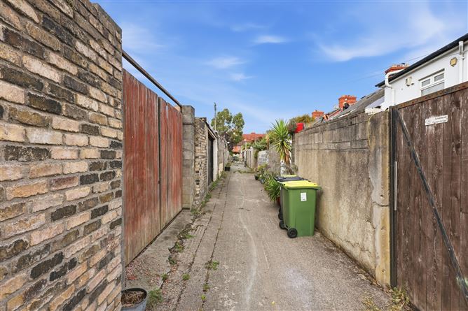 Photo 21 of 22 — 19 St David's Terrace, , Blackhorse Ave, Dublin 7