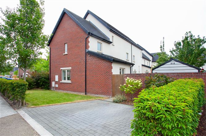 Photo 35 of 37 — 1 Shackelton Drive, Lucan, Co. Dublin , Dublin County, Dublin