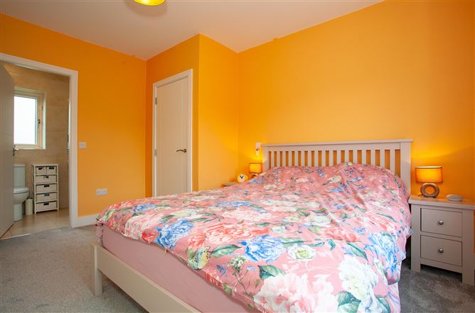 Photo 19 of 37 — 1 Shackelton Drive, Lucan, Co. Dublin , Dublin County, Dublin