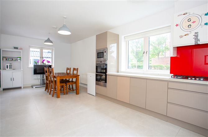 1 Shackelton Drive, Lucan, Co. Dublin , Dublin County, Dublin