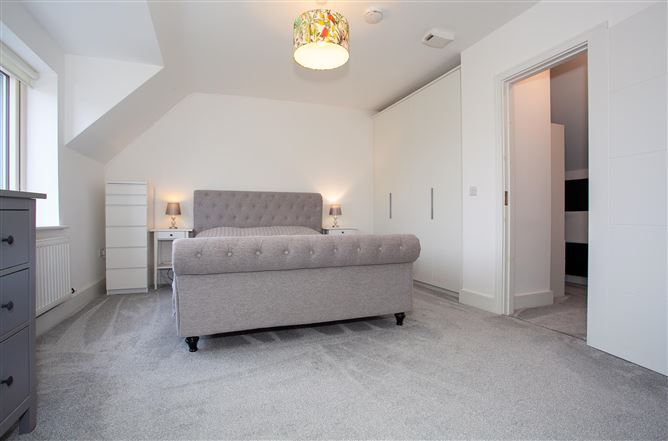 Photo 13 of 37 — 1 Shackelton Drive, Lucan, Co. Dublin , Dublin County, Dublin