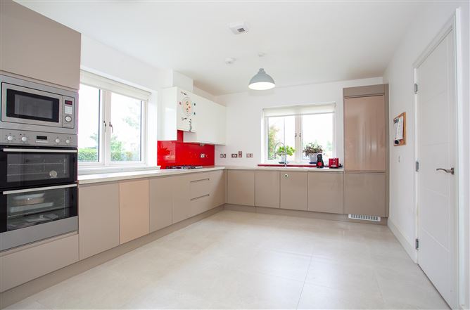 1 Shackelton Drive, Lucan, Co. Dublin , Dublin County, Dublin