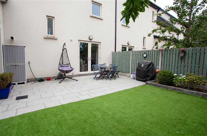 Photo 32 of 37 — 1 Shackelton Drive, Lucan, Co. Dublin , Dublin County, Dublin