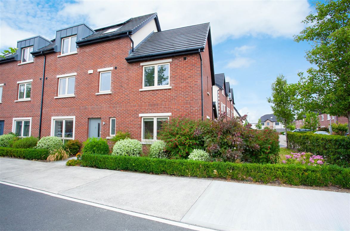 1 Shackelton Drive, Lucan, Co. Dublin , Dublin County, Dublin