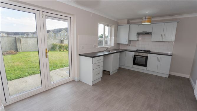 Photo 7 of 18 — 19 College Heights, Dundalk, Co. Louth