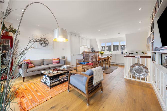 The Booklover's Retreat,London,Greater London,United Kingdom