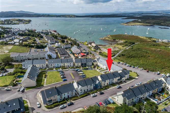Main image for 18 Mariners Cove, Baltimore, West Cork
