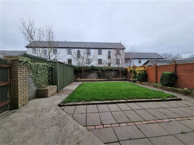 10 The Crescent, Cnoc na Greine, Kilcullen, Kildare