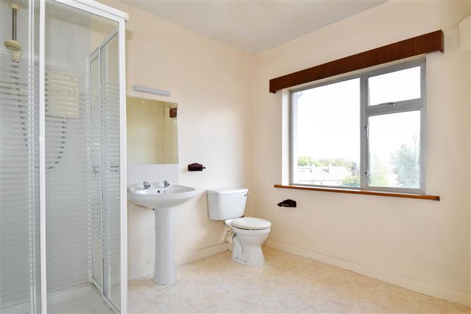 Setanta, 2 Dalton Place, Salthill, Galway