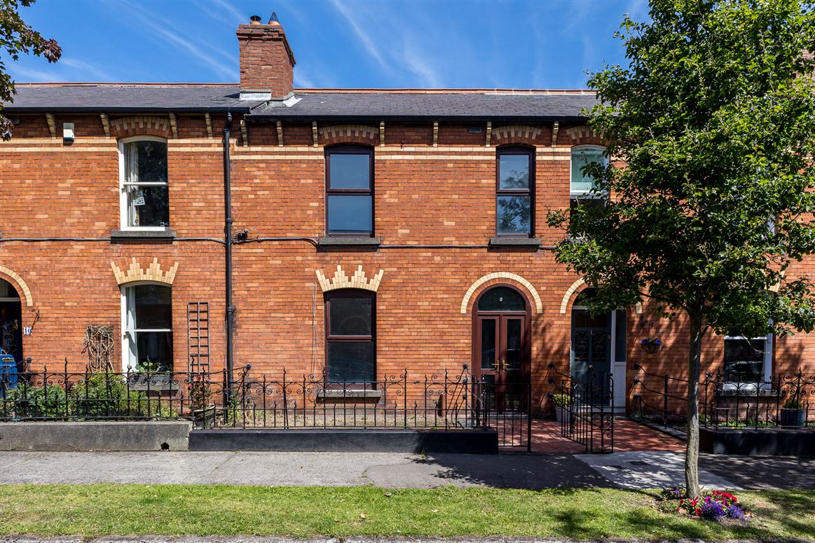 8 Shandon Drive, Phibsborough, Dublin 7
