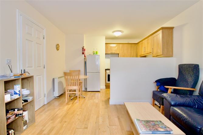 5 Sonas Village, Cloghanboy, Athlone, Co. Westmeath